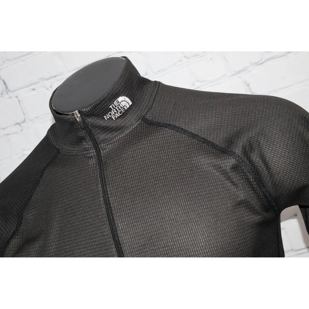 The North Face Pullover Shirt Men Medium Slim Black VaporWick 1/4 Zip Base Layer